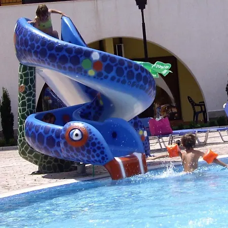 Deluxe In Marina Cape 4 Stars Complex 33 7 Daire Aheloy