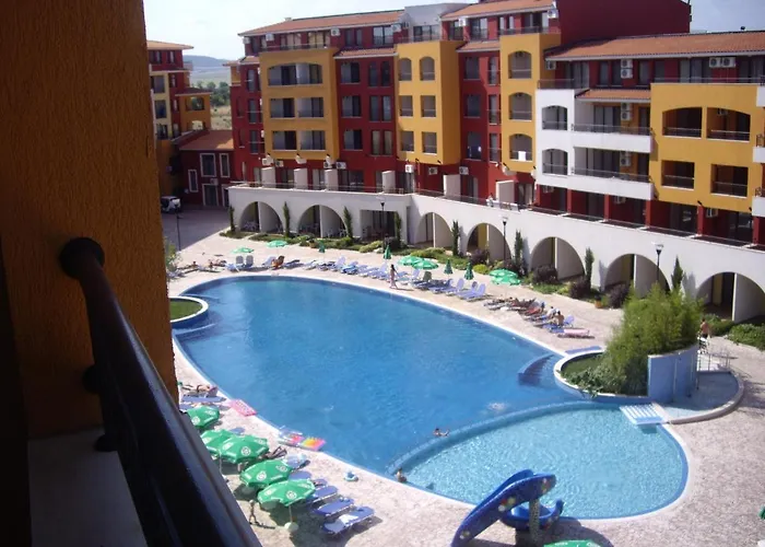 Deluxe In Marina Cape 4 Stars Complex 33 7 דירה