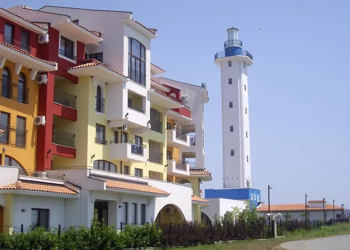 Deluxe In Marina Cape 4 Stars Complex 33 7 דירה